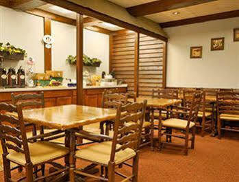 Super 8 By Wyndham Caryville Tn Exterior foto